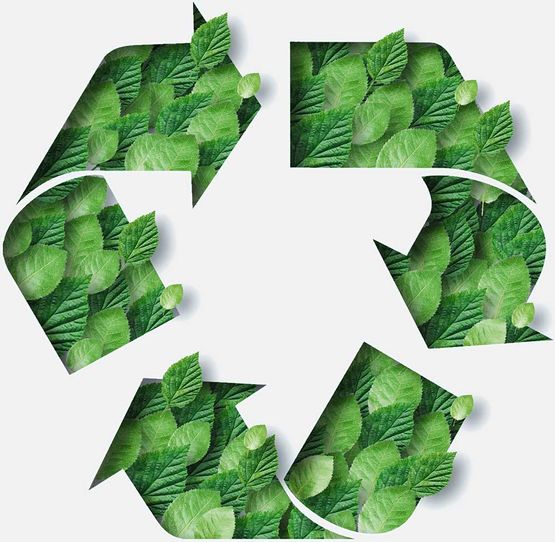 Recycling-Symbol aus grünen Blättern